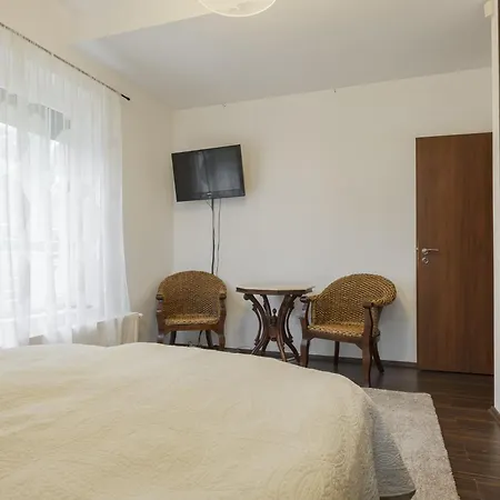 Posha By Interhome