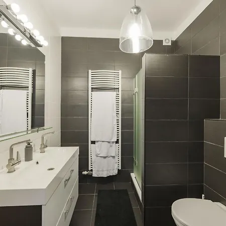 Posha By Interhome